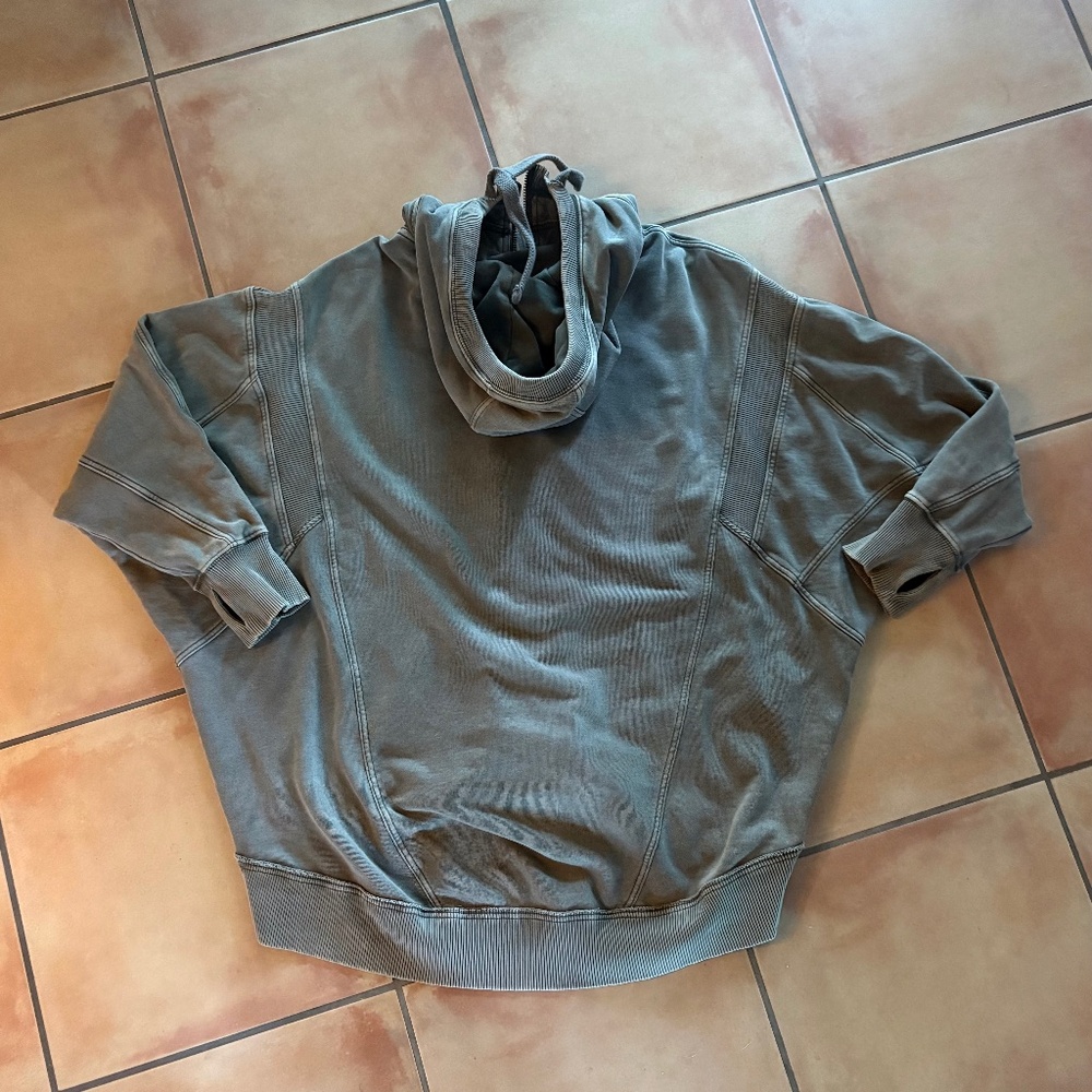 $128 Free People Movement All Your Love Solid Hoodie Size XS - Picture 4 of 9